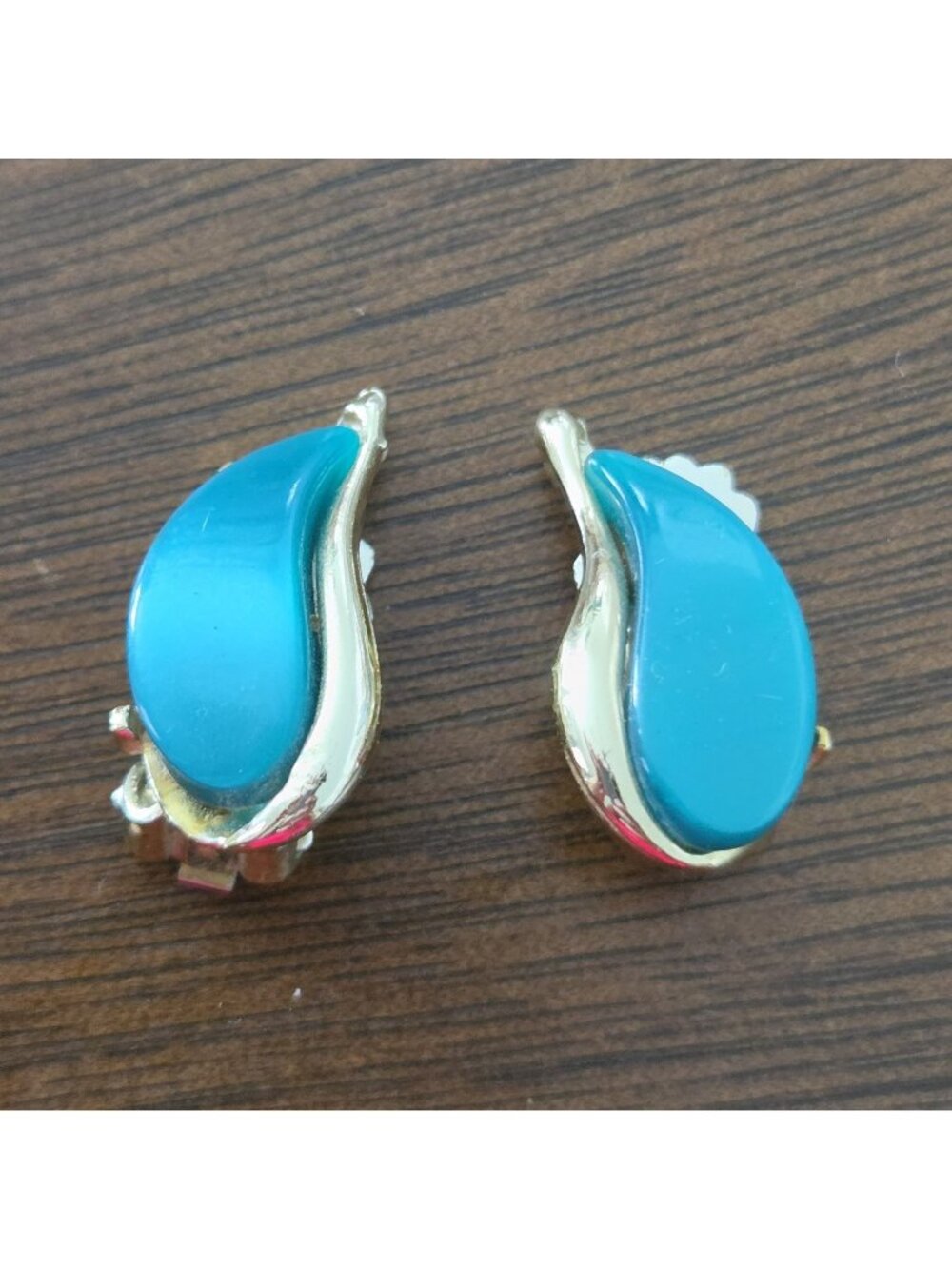 Vintage Teal Blue Enamel Flame Gold Tone 1.25" Clip On Earrings